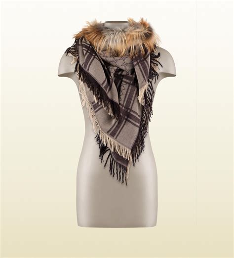 pashmina gucci imitazione|gucci scarf with fur trim.